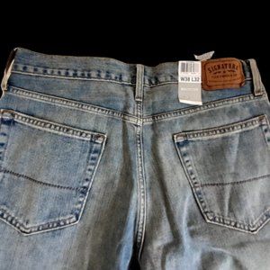 38x32 Signature by Levi Strauss & Co. Gold Label
